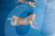 FEATURE - Unterwasser Babys
