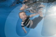FEATURE - Unterwasser Babys