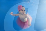FEATURE - Unterwasser Babys
