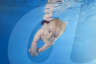 FEATURE - Unterwasser Babys