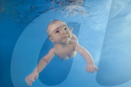 FEATURE - Unterwasser Babys