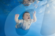 FEATURE - Unterwasser Babys