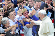 FEATURE - Pix of the Day: Bilder des Tages