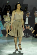 PEOPLE - CANNES: Prominente an der Fashion for Relief