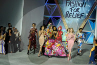 PEOPLE - CANNES: Prominente an der Fashion for Relief