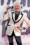 PEOPLE - CANNES: Prominente an der Fashion for Relief