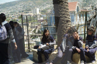 Hafenstadt Valparaiso in Chile, Studentinnen und Studenten, 2005