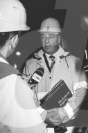 NEAT-Baustelle bei Amsteg: Adolf Ogi