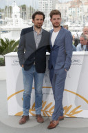 PEOPLE - CANNES: Ein Spagat beim Photocall von "Girl"