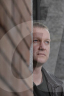 Simon Enzler, Kabarettist
