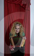 Christine Lauterburg, Jodlerin