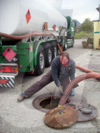 Otto Husmann, Husmann Transporte liefert Benzin