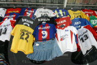 Fussballleibchen diverser Spieler 