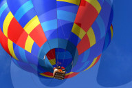 Ballon am blauen Himmel