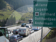 Ferienstau Stau am Gotthard 