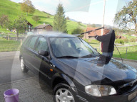 Autowaesche auf dem Lande