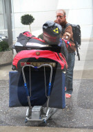 Garry Furrer Chef Skisprung .  Abreise nach Vancouver