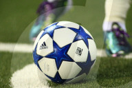 Fussball Adidas