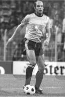 Fussball, Feature,Basels Trainer Christian Gross  (VFL Bochum Saison 80/81.  Foto  Geisser/Pressefoto Horst Mueller.