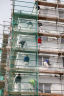 Arbeiter auf Grossbaustelle 