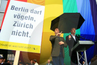 Berlins Buergermeister Klaus Wowereit Ehrengast am Christopher Street Day in Zuerich