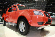 Autosalon Genf  Tata  Xenon 