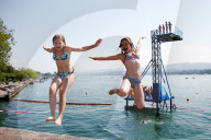 Sprung in den Zürichsee