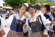Jodlerfest Interlaken , Festumzug  Japanerinnen