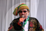 10. Snowpenair auf der Kleinen Scheidegg (Berner Oberland) Polo Hofer  in Aktion