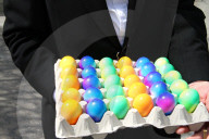 Mann mit Eier
