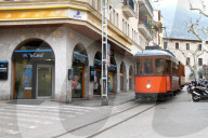 Bank La Caixa  / Soller Bahn  Spanien