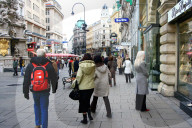 Strassenszene   Wien Oesterreich