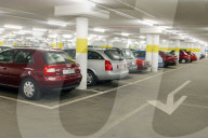 Unterirdische Autoeinstellhalle, Tiefgarage
