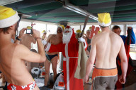 Samichlaus Schwimmen Zuerich