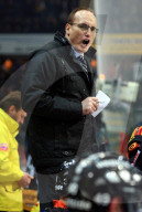 Trainer  Larry Huras