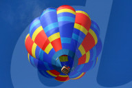 Ballon am blauen Himmel