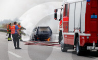 Autobrand auf der Autobahn