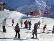 Skiunfall, Helikopter der Rega