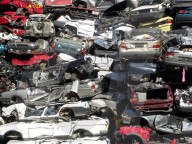 Autofriedhof, Autoabbruch, Schrottautos, Autowracks, 2005