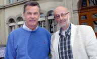 Fussball, Deutsche Bundesliga Ottmar Hitzfeld und Buchautor und Pfarrer Josef Hochstrasser