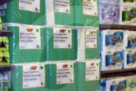 Migros Supermarkt mit Migros Budget Toilettenpapier, 2004