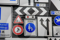 Schweizer Strassenschilder 