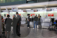 Flughafen, Abflughalle, Quick Check-in Automat