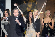 PEOPLE - Cannes: Promis feiern an der AmFar Gala 