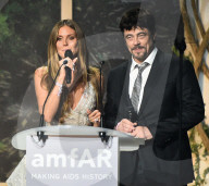 PEOPLE - Cannes: Promis feiern an der AmFar Gala 