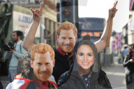FEATURE - Royal Wedding: Erste Fans bringen sich schon mal in Position