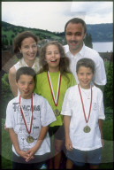 Die Heinzer-Kinder mit ihren Eltern 1997