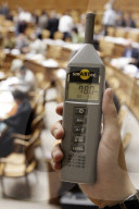 Dezibel-Messung im Bundeshaus in Bern 2005