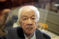 Pressefotograf Roland Schläfli in seinem Fotoarchiv, Lausanne 2006