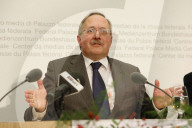 Samuel Schmid